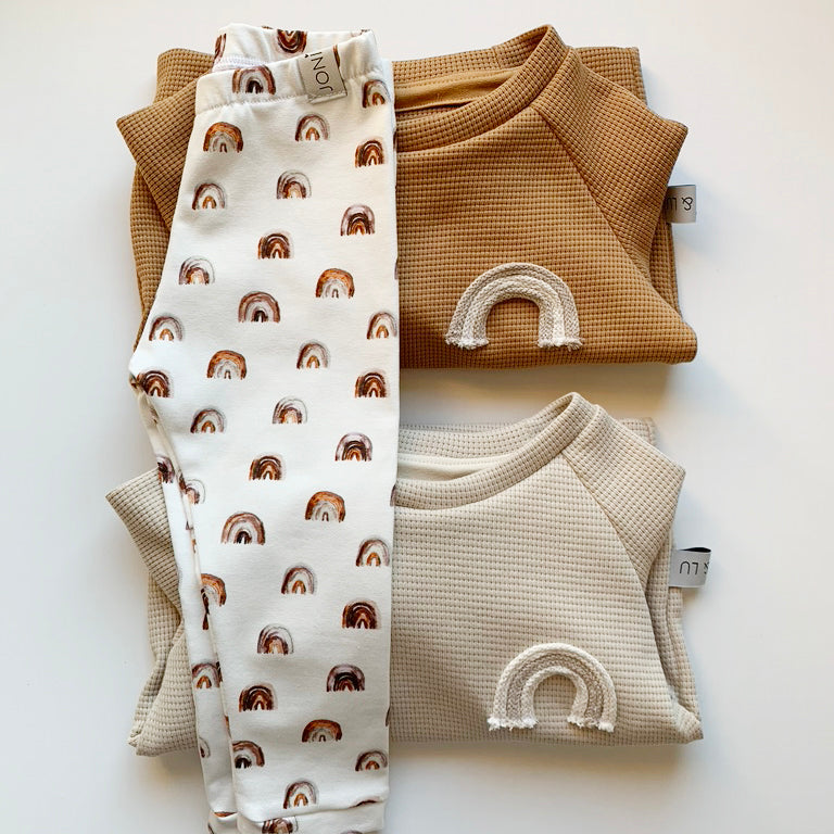 Waffelsweater Regenbogen